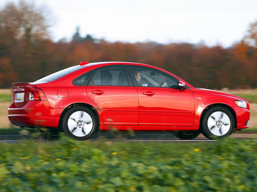  Volvo S40 DRIVe 2009 года  (UK) (фото 4 из 15)